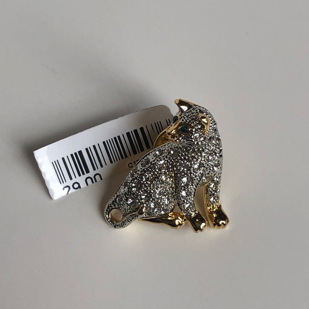 NWT Leopard brooch